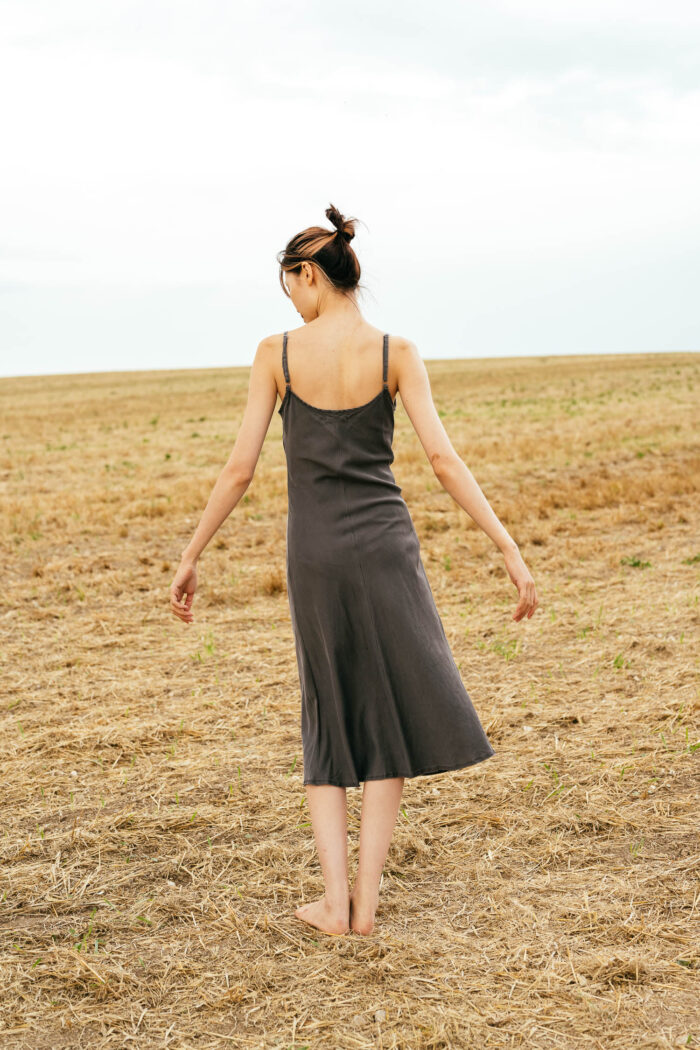 model wearing ami slip sula fitted silk slip