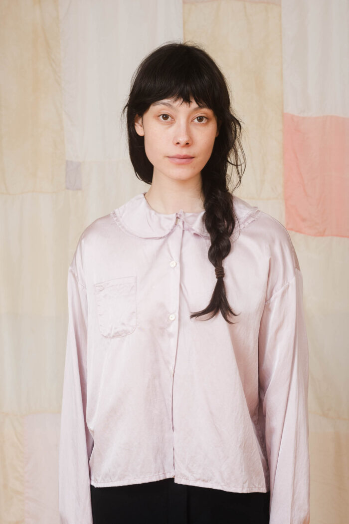 model wearing round collar shirt sula Satin round collar shirt