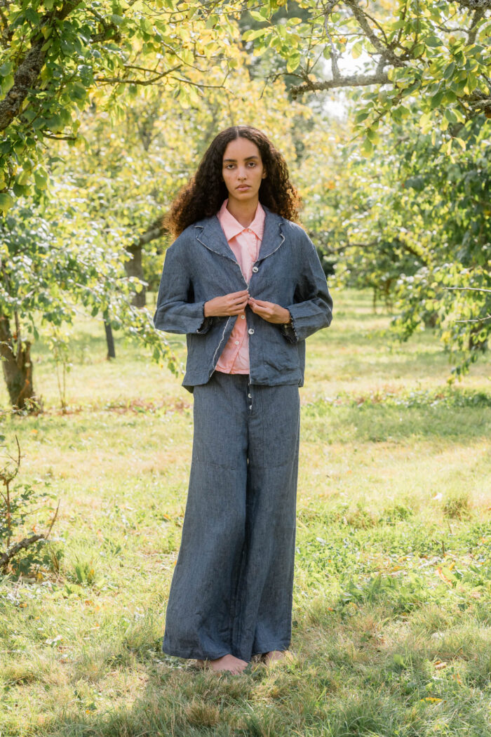 model wearing big stan denim