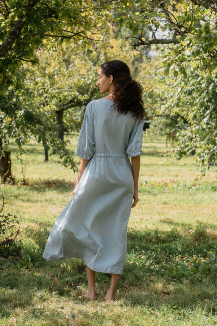 model wearing comfy pocket dress scs sula silk drawstring dress