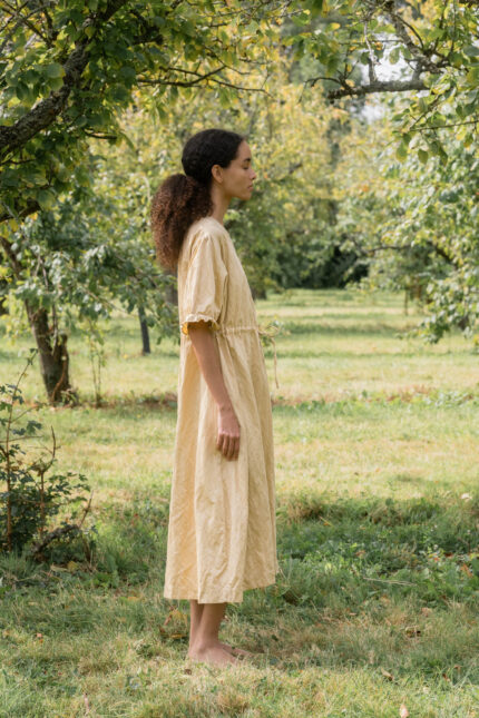 model wearing comfy yoke dress belice sula shirt waist dress