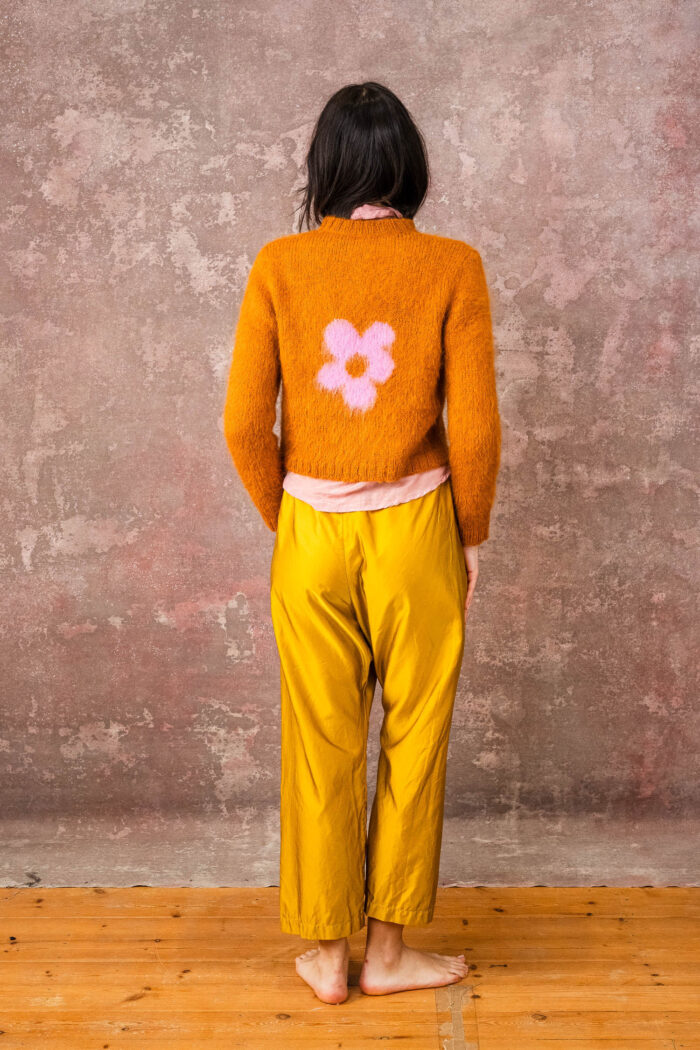 model wearing japan pants sula silk pants
